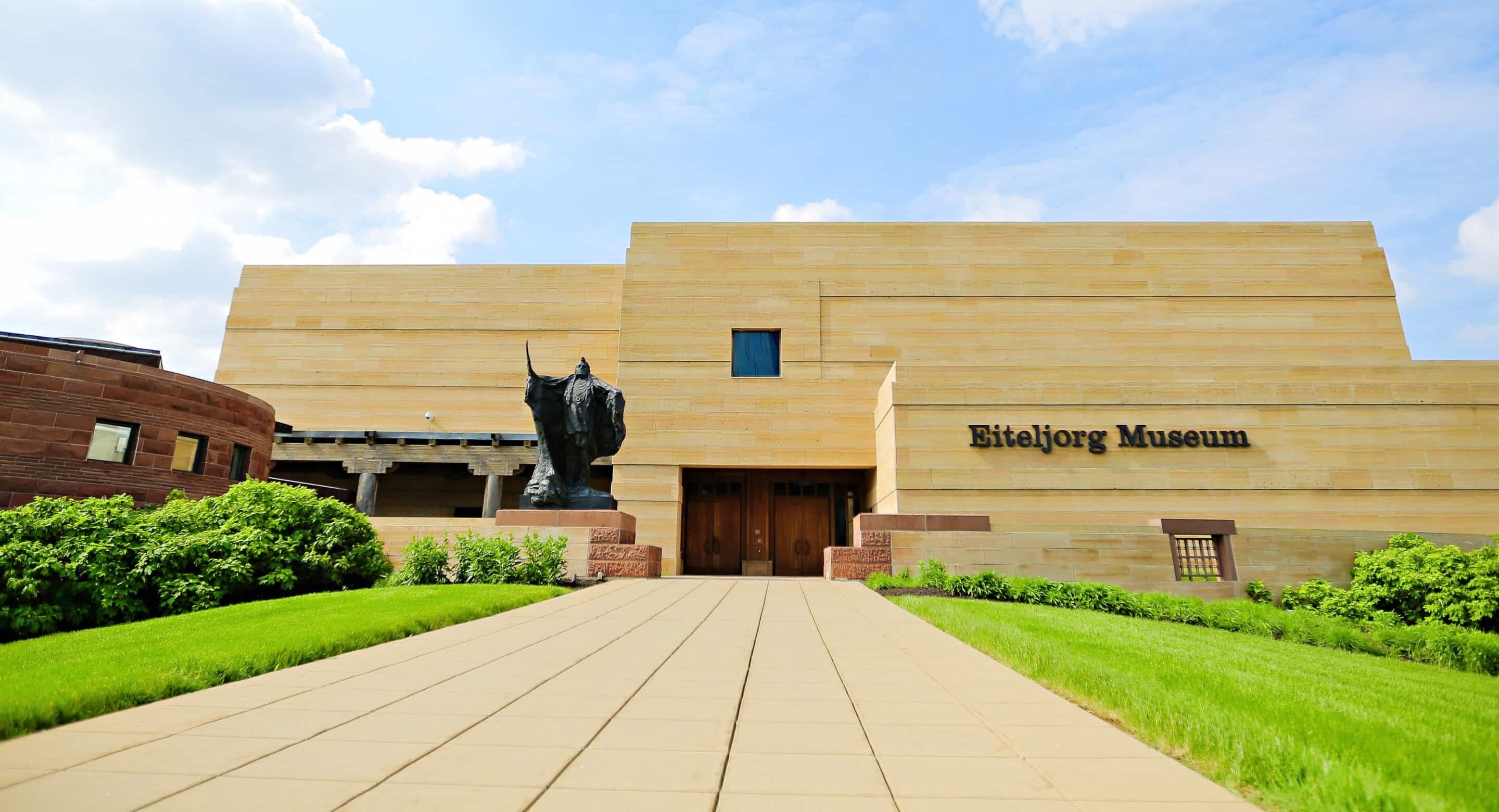 Eiteljorg Museum building front exterior_2013 Jessica Strickland Photography Jessica Strickland Photography